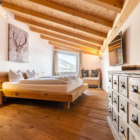 Edelweiss Promenada Penthouse *