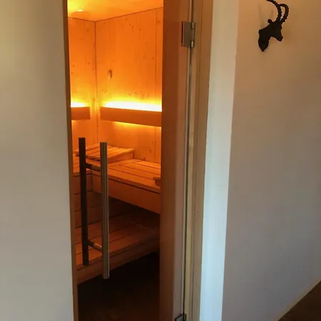 Edelweiss Promenada Penthouse Lägenhet *