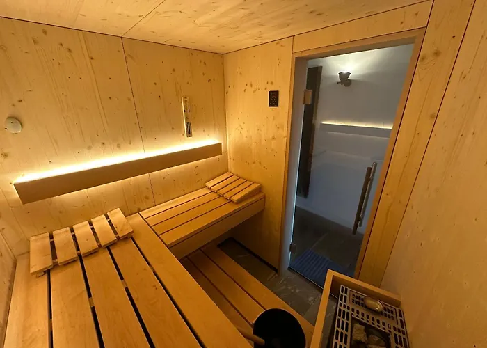 Edelweiss Promenada Penthouse *